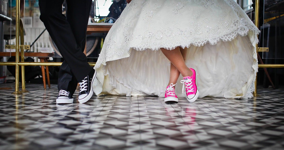 ScalfordHH's tweet photo. Looking for a wedding venue for late 2018 or early 2019? Well look no further than here at Scalford Hall. With packages from just £2000 we have just what you need to make your day perfect. 
#weddingwednesday #weddingvenue #meltonmowbray https://t.co/5gwf1czml4