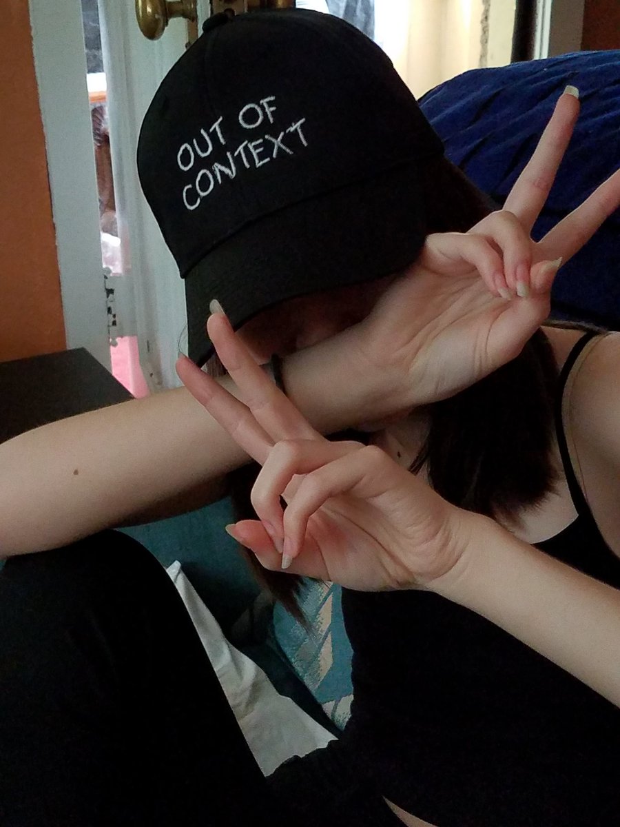 SunnflowerB's tweet photo. #ShylasMerch 😊 https://t.co/ywFviTynzJ