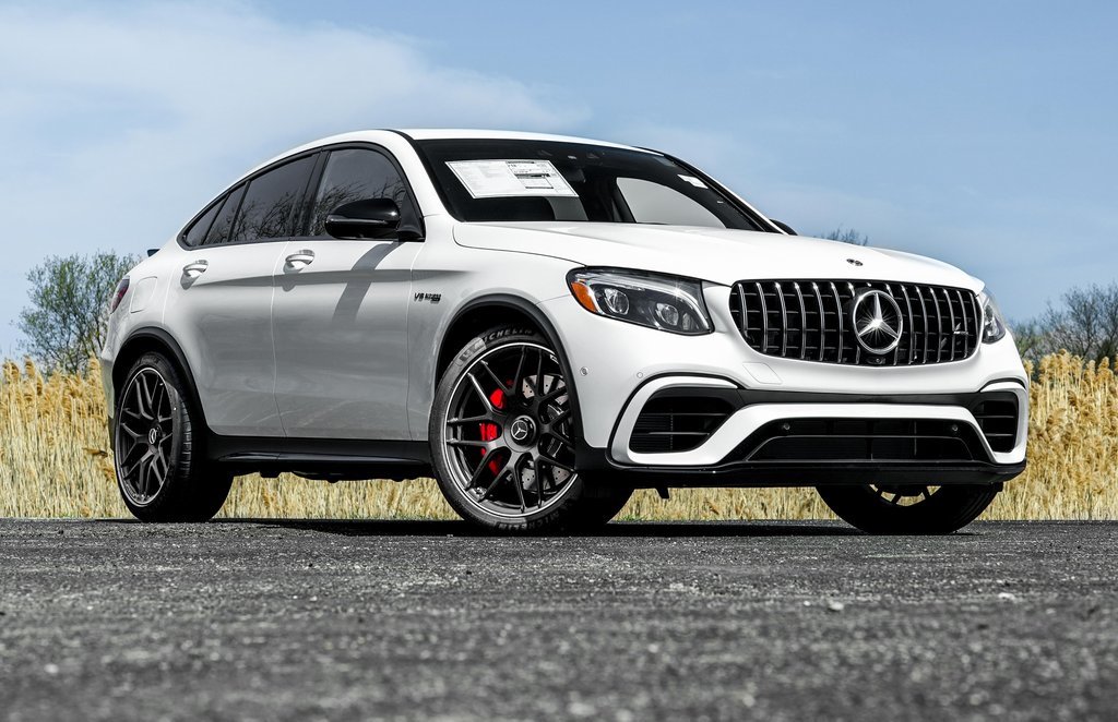 White after Memorial Day never looked so good.
#MercedesBenz #GLC300