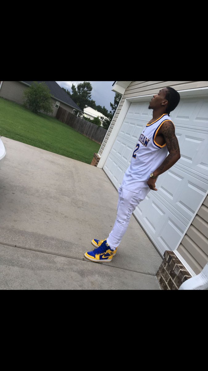 Kashtalksmoove's tweet photo. https://t.co/2oJfJVHkwa