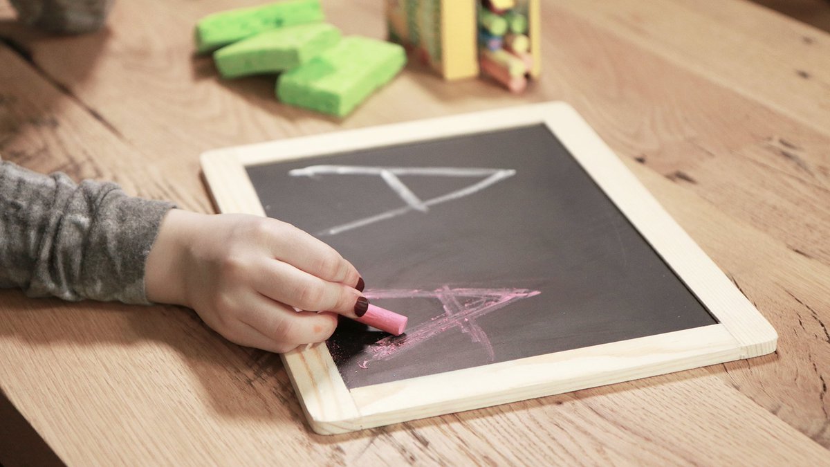 UnderstoodOrg's tweet photo. Try these 6 multisensory techniques to help your child or student with handwriting issues: https://t.co/76p53rFnai https://t.co/4LjDFxBh0V