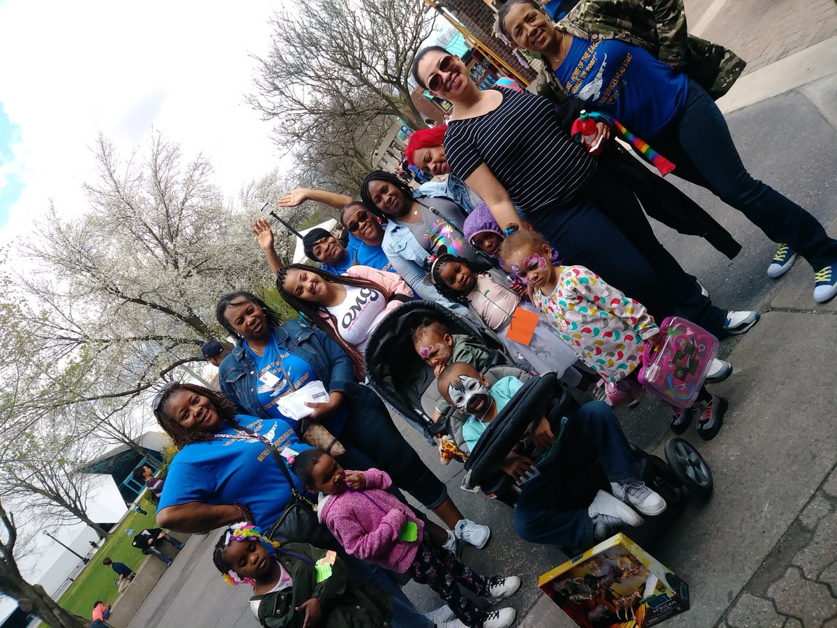 matrix_detroit's tweet photo. #MatrixHeadStart's Eastlake Center "Eagles" recent @detroitzoo field trip!
Early Head Start & Head Start students were with parents and #HeadStart teachers. Everyone had a great time, loved the animals and enjoyed an awesome day! #Detroit #DetroitLove #DetroitFam #MatrixMission https://t.co/wMdwIg8KtT