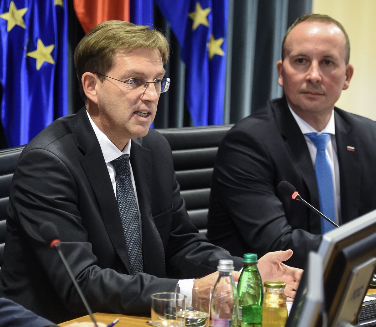TadejSlapnik's tweet photo. @vladaRS je v sredo 30.5.2018 sprejela Akcijski načrt za pripravo podlag za pospešeno implementacijo uporabe blockchain tehnologije in oblikovanje ustreznega okolja za pospešeno regulacijo kriptovalut na relevantnih regulatornih področjih. #blockchainSLO https://t.co/Qlj47HVPgd