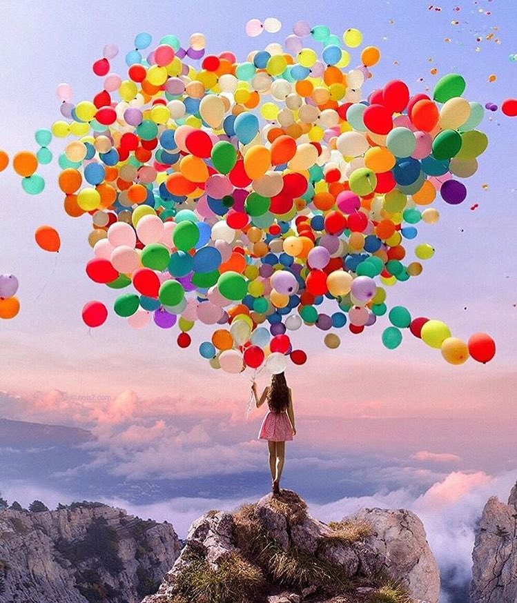 PackYourBag_'s tweet photo. We just hit 5 MILLION followers! We love sharing our love of travel with you! https://t.co/R93x9mIIWy