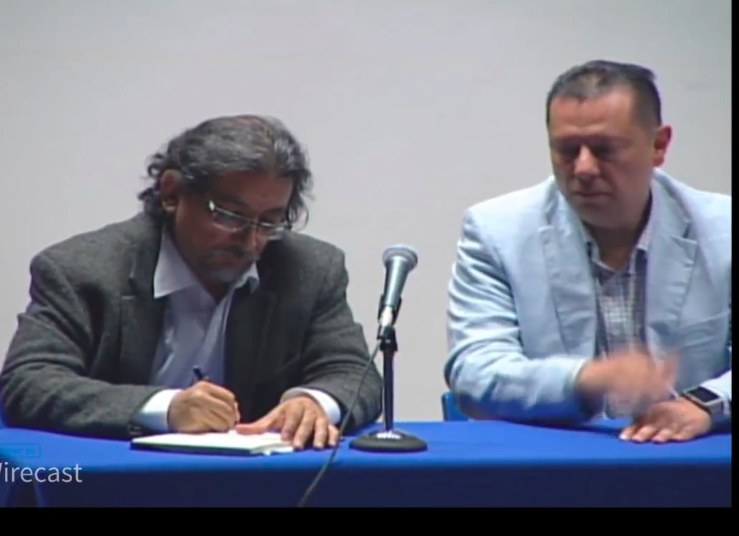 eduroammx's tweet photo. Panel "Educación en Línea
Participan:
Max de Mendizábal #UAM
David Mejía Rodríguez #UNIR
Erik Gómez Castañeda #Evanza
Ricardo Velasco Preciado #UPNmx
XXXI Simposio Internacional de TIC en Educación| #SOMECEmx 2018 #EnVivo https://t.co/VCvWCJ8X3w https://t.co/daPWYvJ0aT