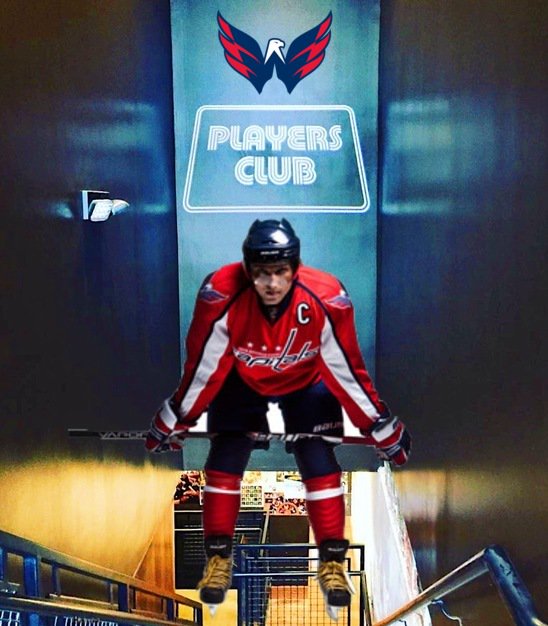 playersclubdc's tweet photo. Game faces ON people. Time to get serious.
#StanleyCup tonight. HH til 7pm. Puck drop at 8pm.
#GameOnSoundOn🔊
#ALLCAPS https://t.co/bq1UM3BS5N