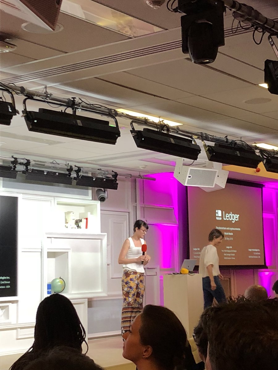 NeoLynk_'s tweet image. Super talks au meet up @duchessfr #blockchain #sparkstreaming #orchestratingsoftware #orchestratinghardware