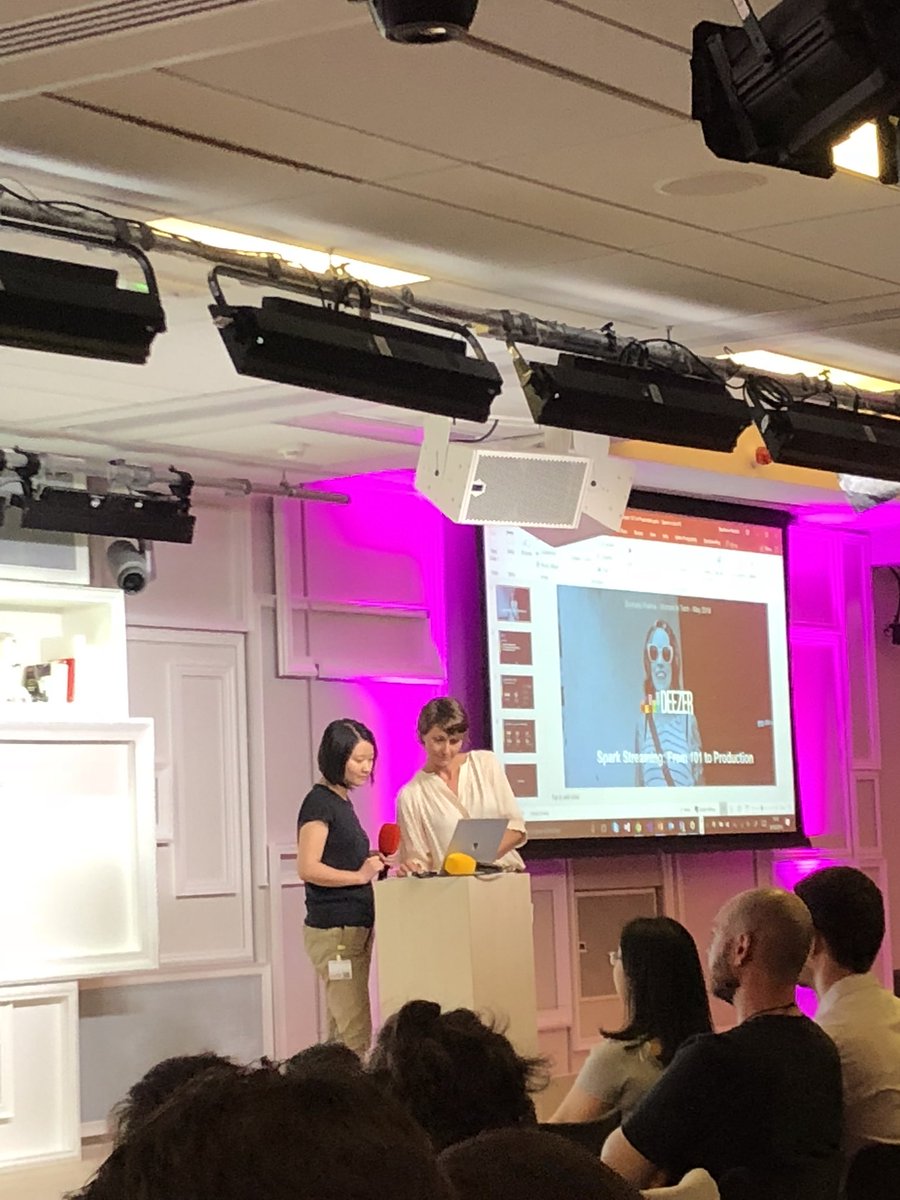 NeoLynk_'s tweet image. Super talks au meet up @duchessfr #blockchain #sparkstreaming #orchestratingsoftware #orchestratinghardware
