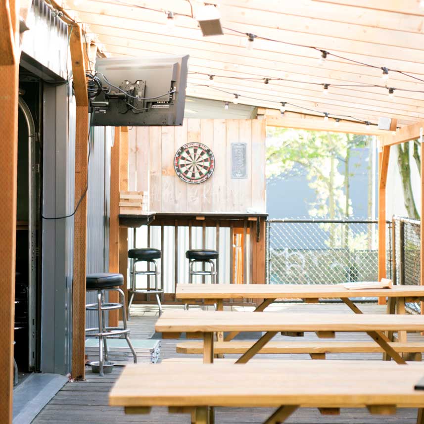 ltdfremont's tweet photo. Mariners &amp; Rangers tonight at 7:10. Come catch the game on the patio and get some fresh air, with grub and pints, to boot.

#Patio #Deck #Restaurant #Bar #Mariners #Ms #Baseball #MLB #HappyHour #HH #LTD #Beer #Pint #Grub #Food https://t.co/oj5XmB6ZBI