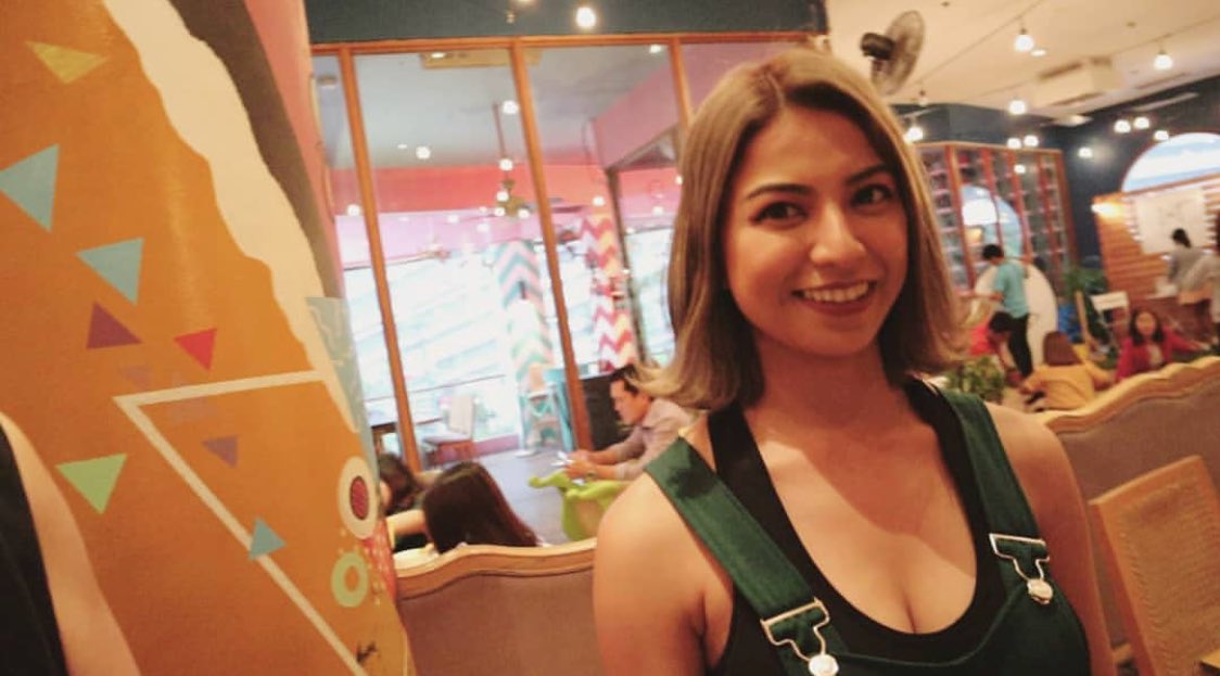GlaizaUpdate's tweet photo. Glaiza at @ysofficialmusic IG post:
Still buzzing out that I sat at the same table as @glaizaredux 😫😭 Thank you for the invite! Apologies for my sickness 😂😅 #GlaizaDeCastro #Shaiza 😂 https://t.co/7fX8pyf1ya