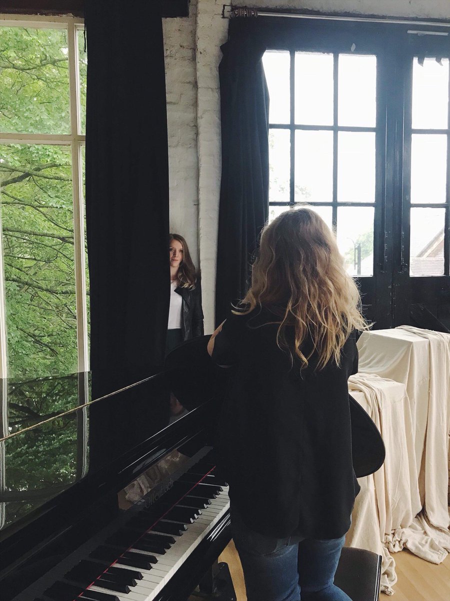 EmmaBallantine's tweet photo. Had the best time yesterday on a photo and video shoot with @emmiefinn and @IrenePieraFilms! Aside from being amazingly talented, they are just wonderful people, and I’m so excited to share what we worked on together. Watch this space! #newvideocomingsoon #newpicsalert https://t.co/M2CVh5f16I