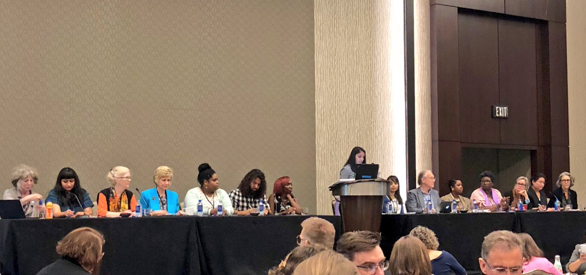 lrhof15's tweet photo. Inspired hearing about the diversity &amp; inclusion initiatives happening across #artconservation &amp; within @Smithsonian during #AICmtg18 #CulturalHeritage workshop. Cannot wait for @lunder to get involved this summer! https://t.co/dRrdmLadiM