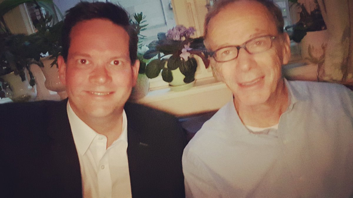lukasmandl's tweet photo. Mit @EugenAFreund auf der Couch in Straßburg Österreich vs. Russland #autrus #autvsrus schauen und das 1:0 feiern. 👍 Auch das ist #RotWeissRot in #Europa 🇦🇹🇪🇺 https://t.co/kPr5NuBe0M