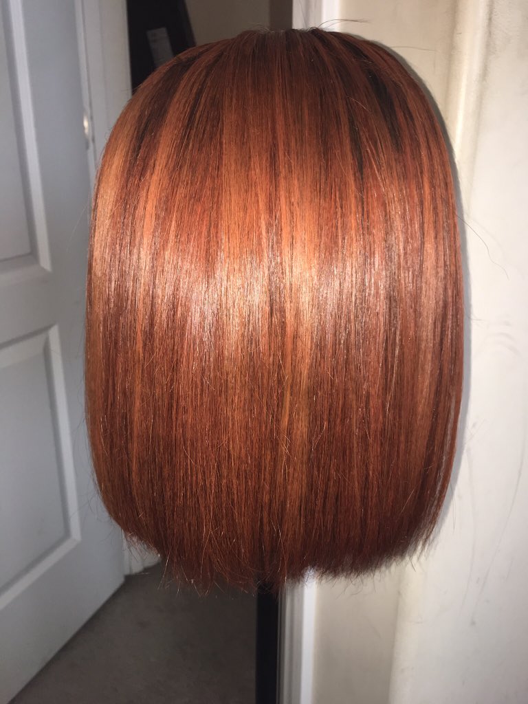 Tiashaaaaa's tweet image. For sale ‼️ $250 14" lace closure unit custom colored with blunt cut. Used 2 bundles and a closure from the @touchofreflect1 hair collection 💕Made to fit head sizes 21.5-22.
#closurewigs #custommadewigs  #imakewigs #laceclosure #closureunit #lacefrontal  #beauty #unitforsale