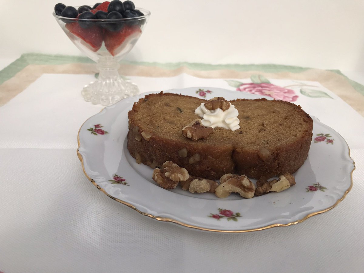 FoxHoundInn's tweet photo. Baking some yummy cakes for our guests. https://t.co/Bdry4Dzb3J