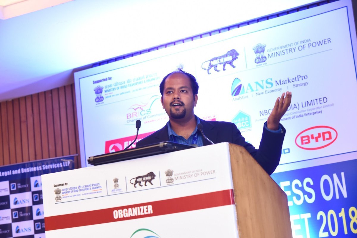 ansserv's tweet photo. Mr. Sriram Tirunantalwan, Lead-BD, Ashok Leyland Limited, deliberated & shared his views on "Economic Viability of Electric Commercial Vehicles" at International Congress on Electric Vehicle Market, 2018.
#ANSMarketPro #ANSSERV #ANSLABS #IPRProtect #EV #AshokLeyland @saisumit https://t.co/RhykteZXnR