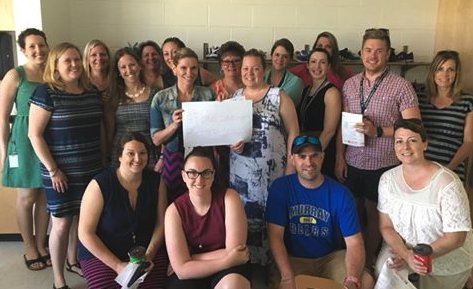 KPRETFO's tweet photo. Teachers at Murray Centennial PS are working to #BuildBetterSchools! https://t.co/7qyJfuf6M4