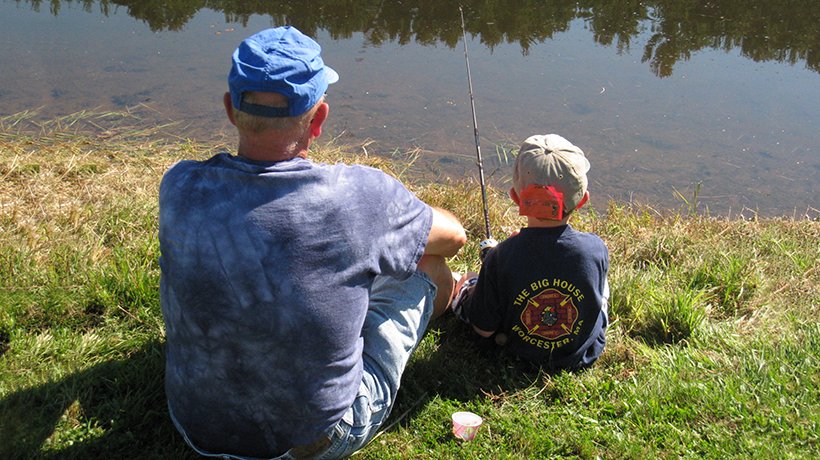 MassDFG's tweet photo. For more information on this year's Free Fishing Weekend, click the following link >>> https://t.co/urB2mzTjGe #OptOutside #FreeFishingWeekend #MassFishHunt https://t.co/dYTu9KHiIE