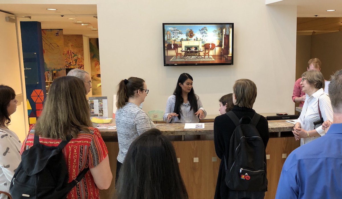 UTKLibraries's tweet photo. Thanks @knoxart for treating our @ASERLJEB guests to a wonderful start to the day. Inspiring collections! #ASERL https://t.co/A1YoL5GMzX