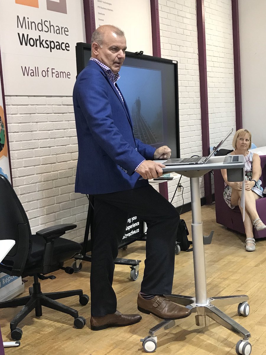 KAEdwards1's tweet photo. Robert Martellacci Founder and President of Mindshare Workspace speaks to us in #peelaltprograms about the future of women do and innovation! #peel21st @MindShareLearn https://t.co/H5TV5TDhf0