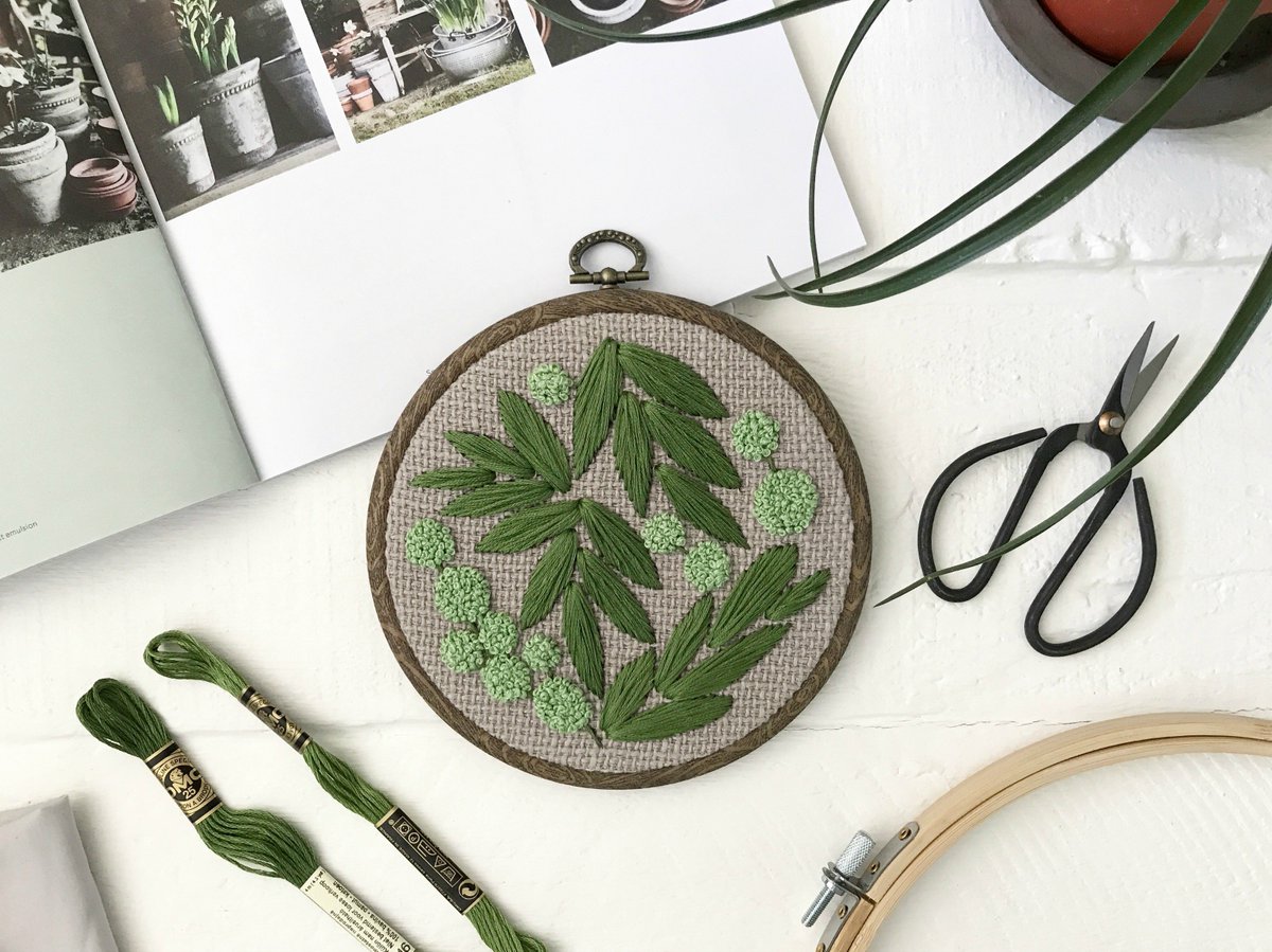No two are the same! Beautiful hand embroidered gardens by Ovo Bloom are now available on our web-store.

Grab them now before they are gone. 👉
alittlebitofalmosteverything.com/embroidered-ga…