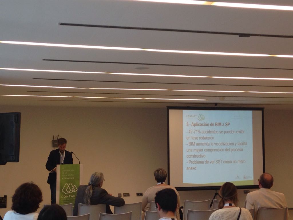 ContartAlicante's tweet photo. La media de accidentes general +3,4% VS accidentes en la #construcción +6,2%.
En la sala #CONTART_WERU hablamos sobre la aplicación de #BIM y #Lean para la seguridad en el trabajo en obras de #edificación.
#SeguridadySaludCONTART #CONTART2018 https://t.co/Cz3nT7Gy6K