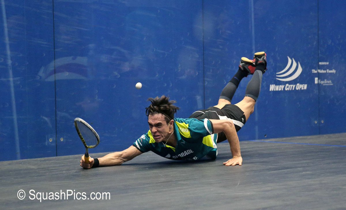 jaydecibeles's tweet photo. @miguelsquash es el primer latinoamericano de la historia en ser finalista del British Open, uno de los dos torneos más prestigiosos del squash y lo mejor de todo, es COLOMBIANO! Apoyemos a Miguel a través de #LaBalaTricolor https://t.co/uGXJwbzTni