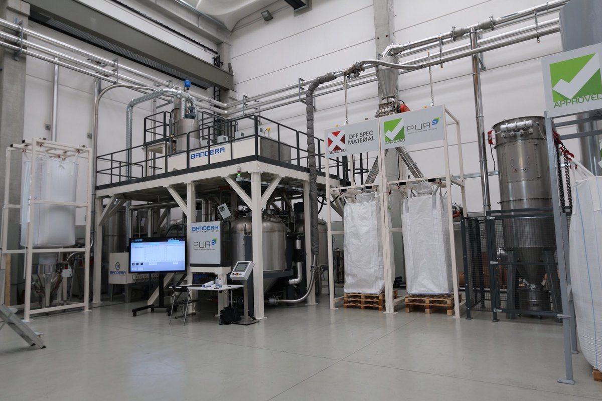 banderaontheweb's tweet photo. These r the lines you can see live when you catch our shuttle at our Booth 15 -AB 121-122 #PLAST2018 @PLASTexhibition til 01 June #alphaPET #foil #sheet n #SmartFlex #blownfilm #plastics #polymers #extrusion for #Packaging n ,000 more applications https://t.co/0UE1lZBNzY
