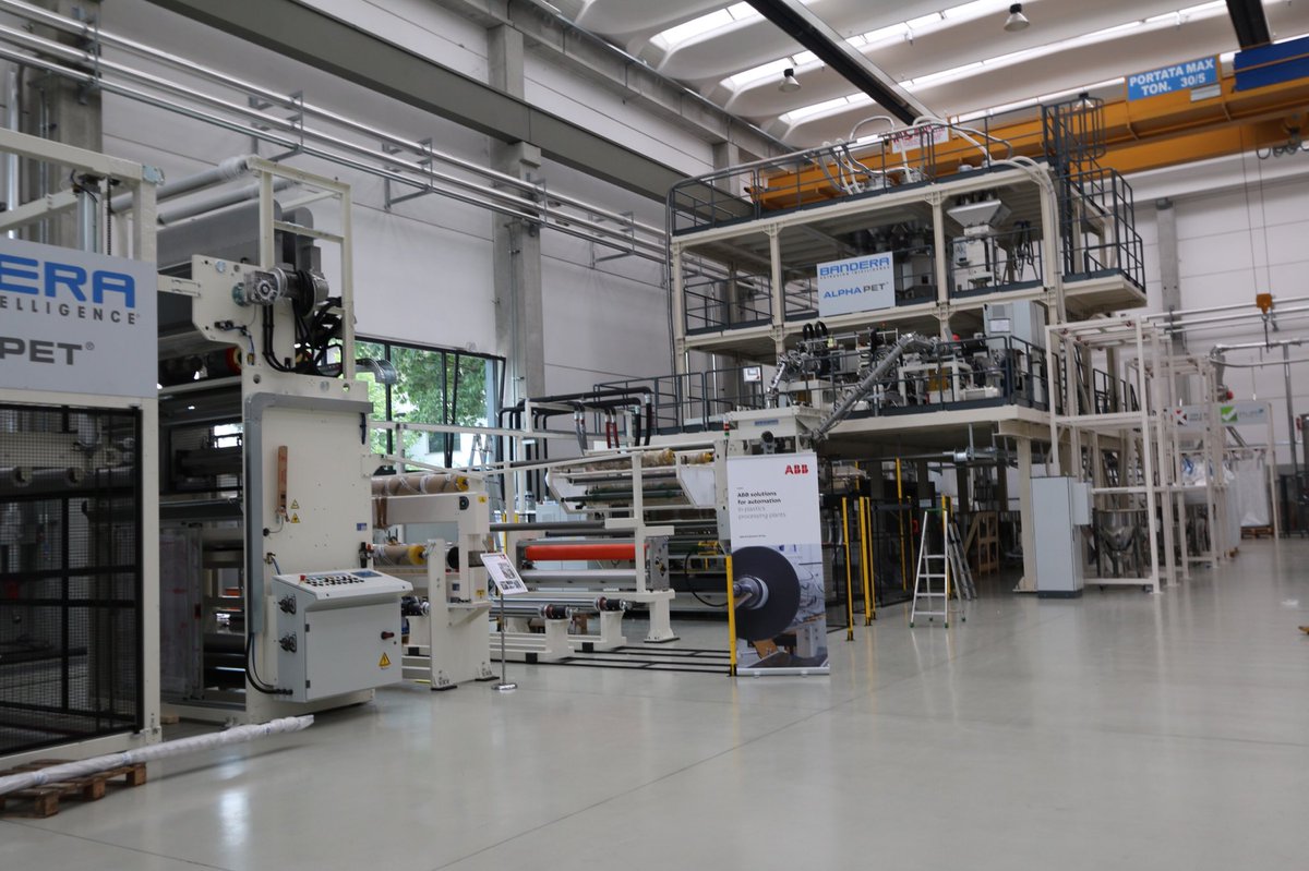banderaontheweb's tweet photo. These r the lines you can see live when you catch our shuttle at our Booth 15 -AB 121-122 #PLAST2018 @PLASTexhibition til 01 June #alphaPET #foil #sheet n #SmartFlex #blownfilm #plastics #polymers #extrusion for #Packaging n ,000 more applications https://t.co/0UE1lZBNzY