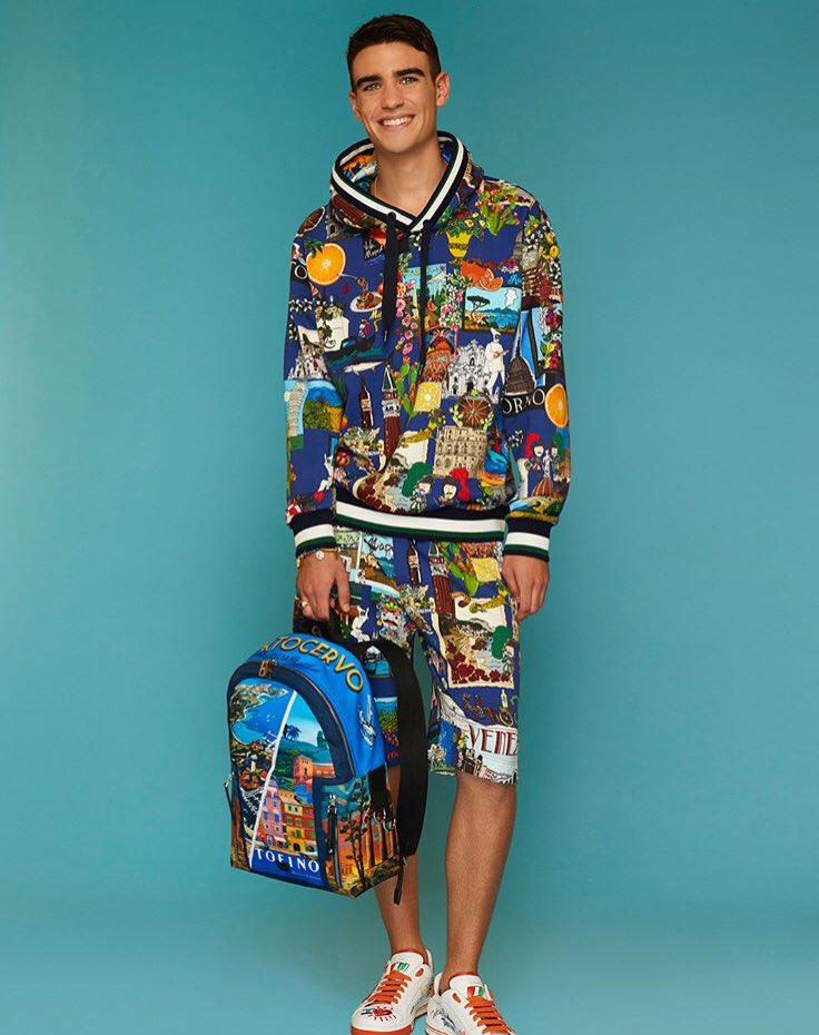 EstModels's tweet photo. Check out @alexrecort showing off the new @dolcegabbana Tour d’Italie Collection and looking 😎😎! 🔥🔥
-
-
-
-
-
#EST #EstablishedModels #AlexRecort #DolceandGabbana #TourdItalieCollection #Summer #Style https://t.co/ZLB620XJ0x