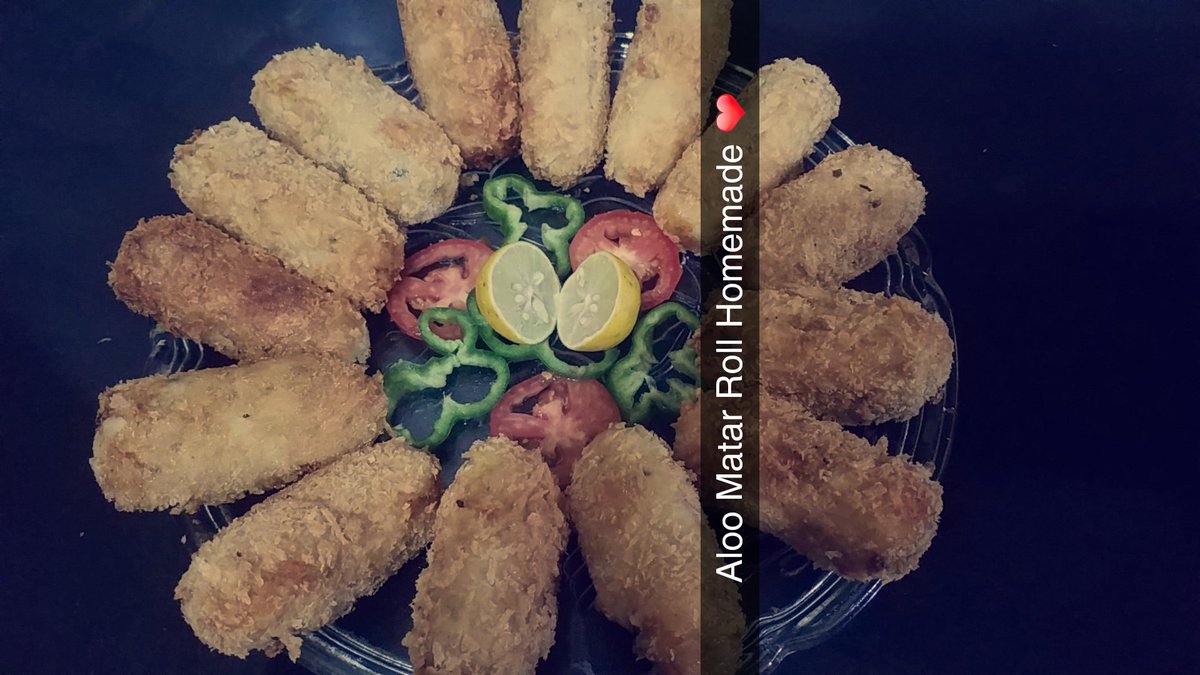 BetheStrongGirl's tweet photo. Tbh after sports i am in love with cooking ❤ The place where i feel most at ease &amp; where i feel most like myself 😍 from 0 to 💯 percent interest is just because of strong motivation. Thankyou everyone 😁❤ https://t.co/K5hvyml4Pe