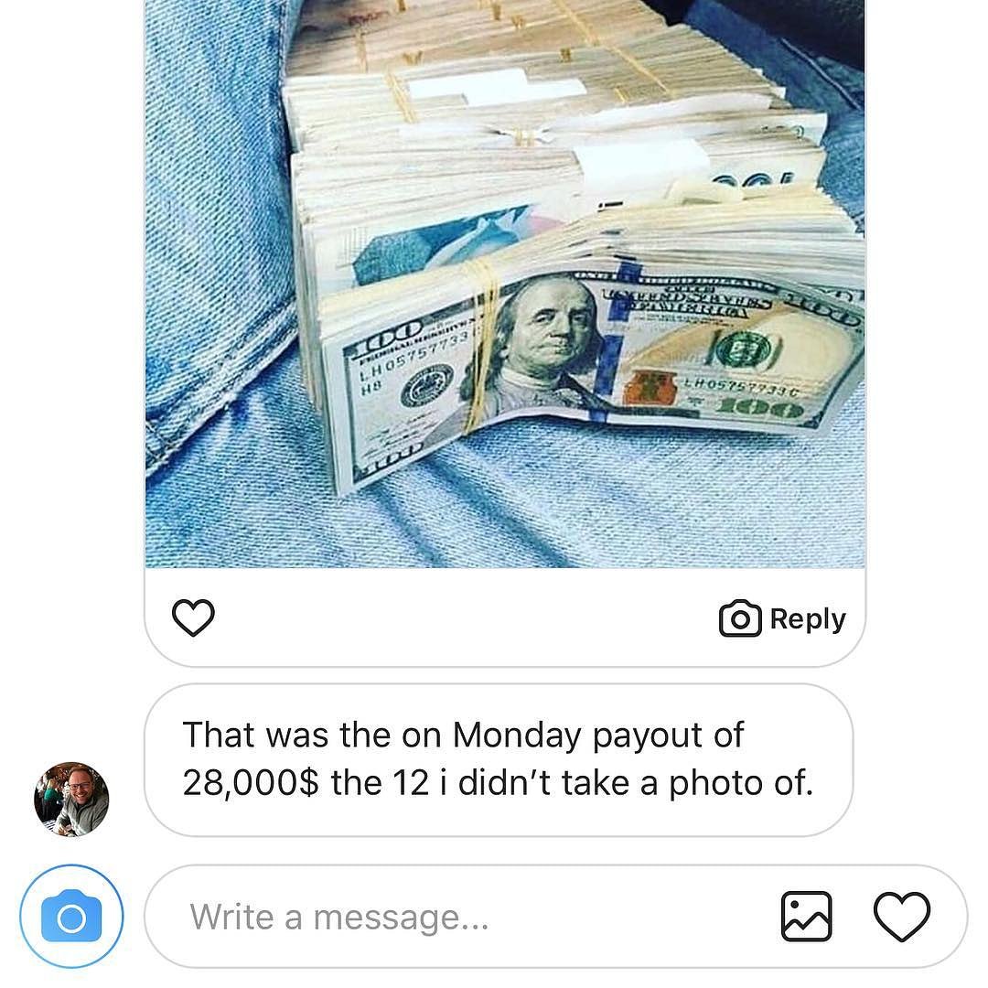 GamblingSports1's tweet photo. #footballtips #footballtipster #makemoney #betslip #earnmoney #footballcoupon #bet365 #williamhill #kingpintips #footballmatch #betting #footballbetting #bettingexpert #protips #fixed #fixedtips #football #paddypower #coral #betfair #punter https://t.co/1itms0yr2f