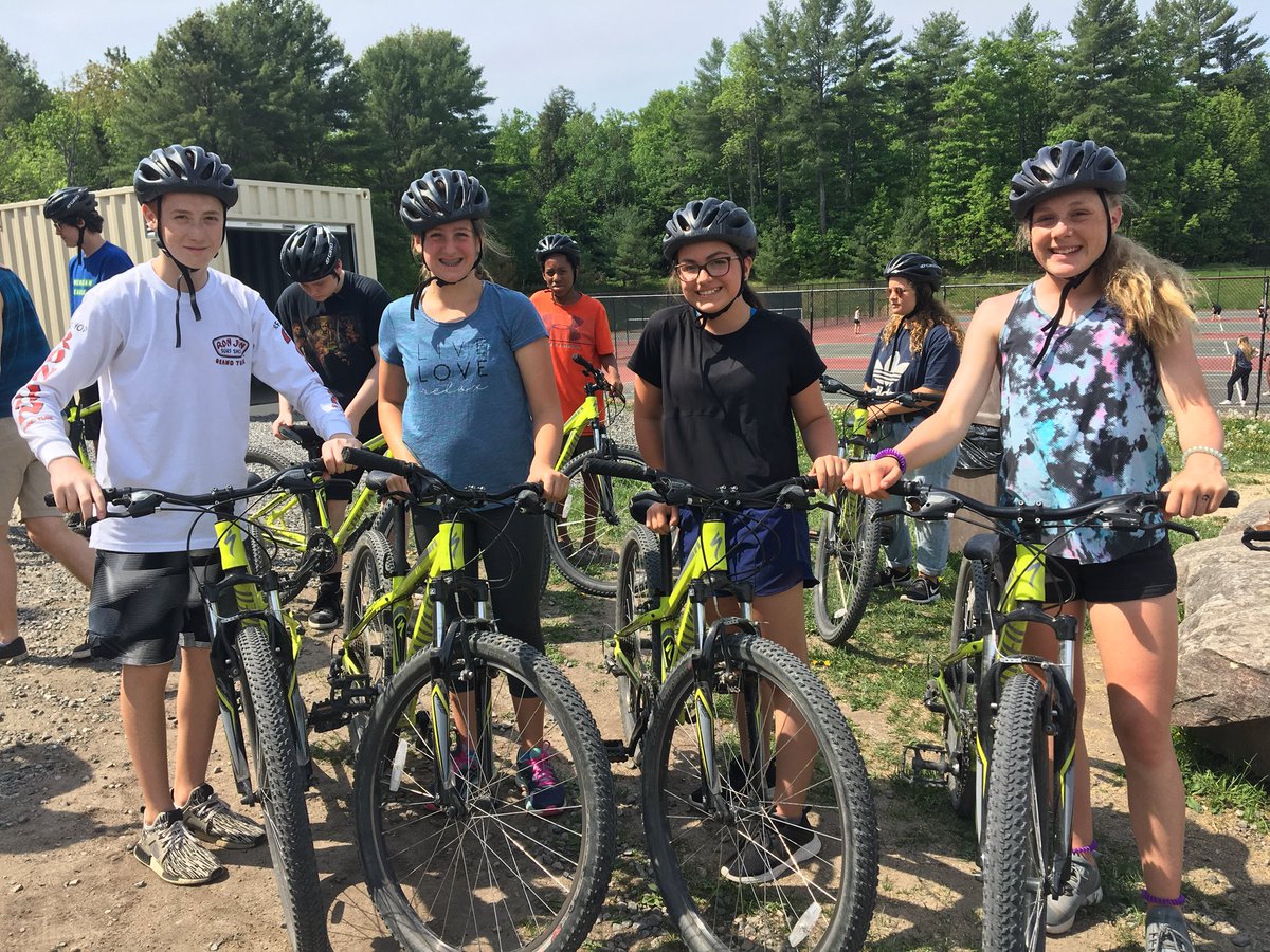 7/8K & MKK (@kpsmkk) on Twitter photo Last activity <a href="/muskokawoods/">Muskoka Woods</a> ... perfect weather, many memories made, an amazing end to their elementary years! @MmeShepley Last activity <a href="/muskokawoods/">Muskoka Woods</a> ... perfect weather, many memories made, an amazing end to their elementary years! @MmeShepley