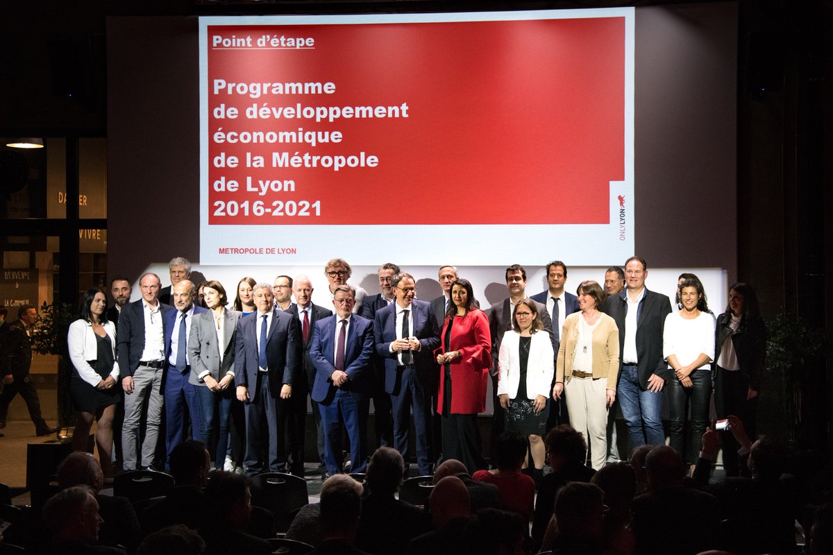 ONLYLYON Business tweet media