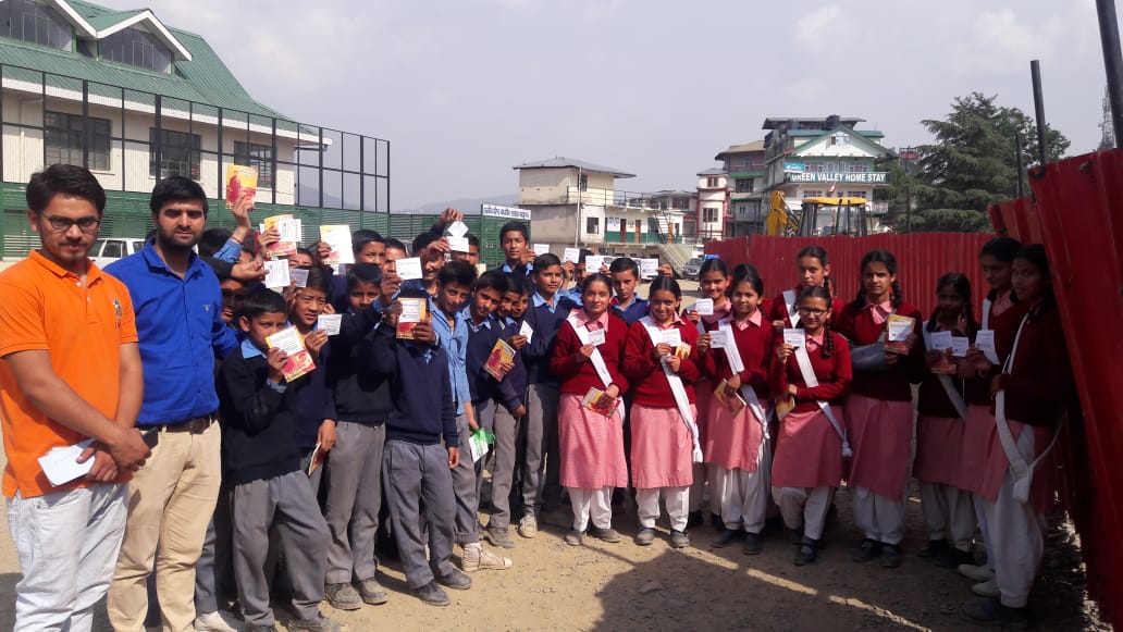abvphp's tweet photo. #SchoolMembershipDrive at Shimla and Una. #JoinABVP to rebuild the Nation and be a part of the World's largest Students Organization @ABVPVoice . https://t.co/RLPYx7hpOI