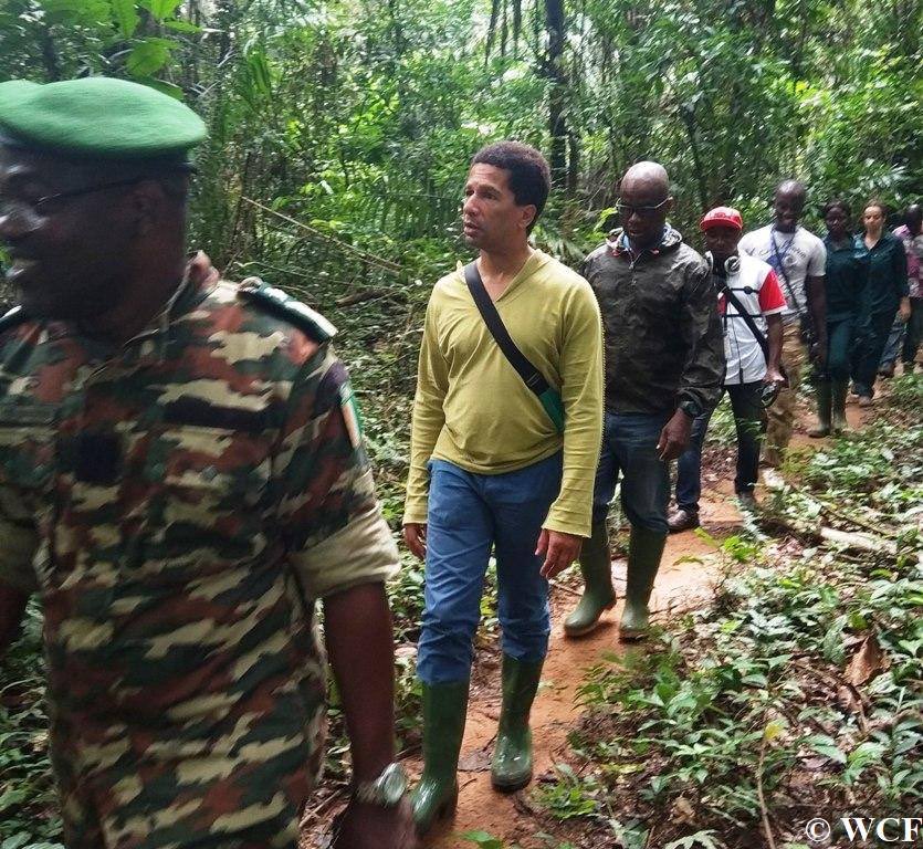 XavierSticker's tweet photo. Looking back on a week in Ivory Coast, with a focus on cocoa-related #deforestation.
Meetings in Abidjan helped identify areas of cooperation to reverse the trend.
Field visits showed support to the brave environmentalists who struggle to protect the last remaining forests. https://t.co/8rF96xBLna