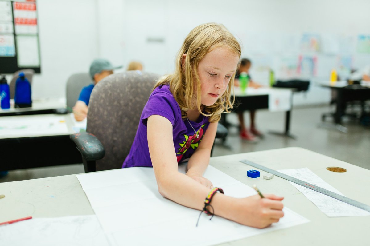 AlbertaUArts's tweet photo. ATTENTION: Parents–it’s time to purchase more fridge magnets!
ACAD offers Summer Art Camps starting in July for kids aged 9-12. Kids will learn how to animate, draw, paint, sculpt and so much more. 
For more details: https://t.co/NaSLuKXwou #ACAD #yycarts #acadcreates #artclasses https://t.co/xrW6TJd4sB