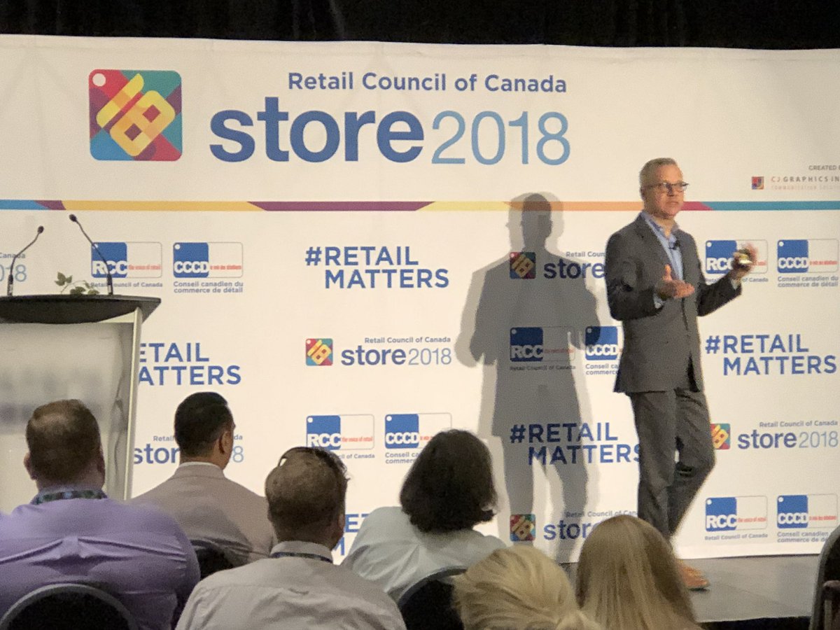 nphilcantin's tweet photo. .@LegerMarketing Christian Bourque décode le consommateur québécois, les caractéristiques de sa société qui affectent son comportement #societedistincte #STORE18 #retailmatters @CCCD_Quebec https://t.co/xvdc4q0nGC