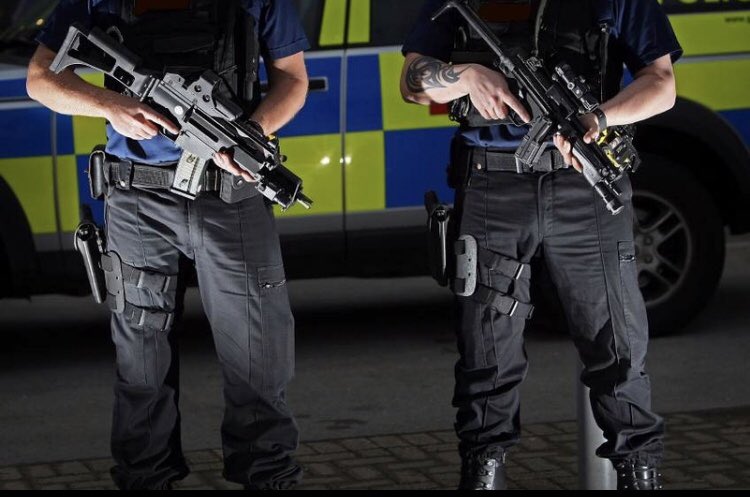 bedspolfeddsec's tweet photo. Attended training seminar today regarding stress of AFOs. Really valuable inputs particularly when dealing with Post Incidents. If only the @policeconduct would take note.. #splitseconddecisions #hindsightsquad @lorraine_hope @PRRTrust @Blocksidge1 @pfoa_uk https://t.co/vpgpjtvjoK