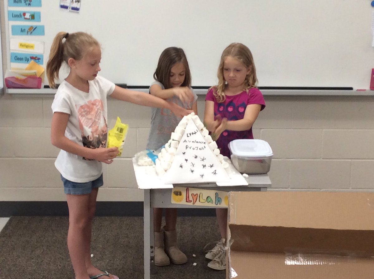 MrsHMerry's tweet photo. Spectacular Scientific projects in Grade 3 - we had a volcanic explosion, a sand slide and an avalanche! @rockwoodheart #CatholicTeacher https://t.co/nCxaWXmmoP
