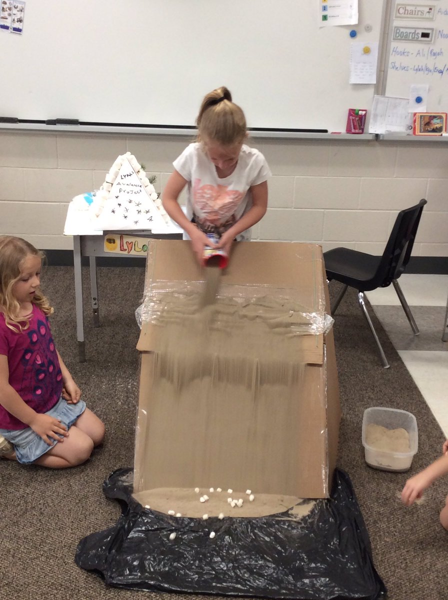 MrsHMerry's tweet photo. Spectacular Scientific projects in Grade 3 - we had a volcanic explosion, a sand slide and an avalanche! @rockwoodheart #CatholicTeacher https://t.co/nCxaWXmmoP
