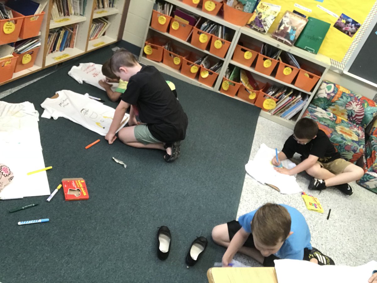 MsMorrell1's tweet photo. Miss. Morrell’s minions are having so much fun decorating shirts for sports day on Tuesday!! https://t.co/Kq20y7mPZX