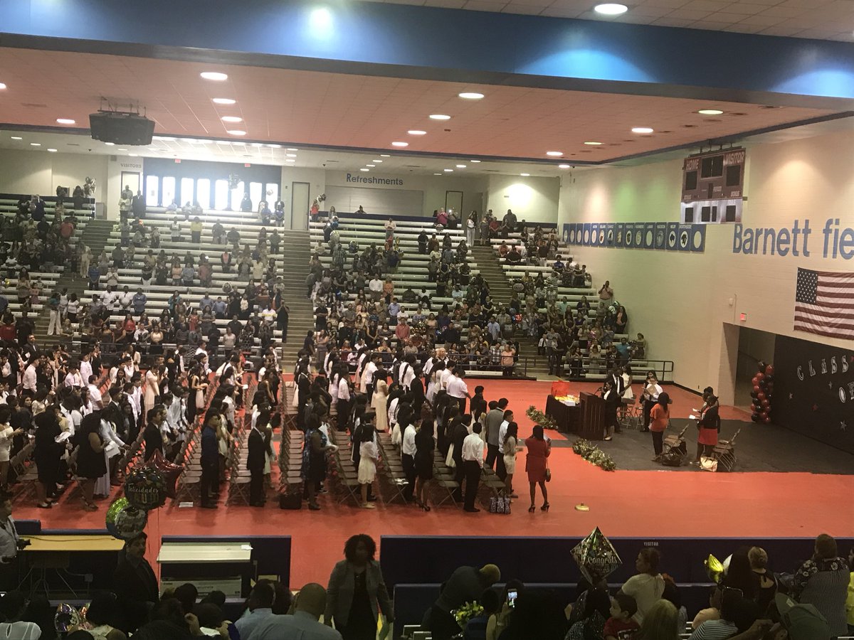 SouthArea_HISD's tweet photo. @hartman_ms YOU are a Champion! #Winner4Life @NicoleMooreHisd @LauraH1431 @LauraAGonzale12 @MrsLopezAP @ https://t.co/VcHEZQChzS