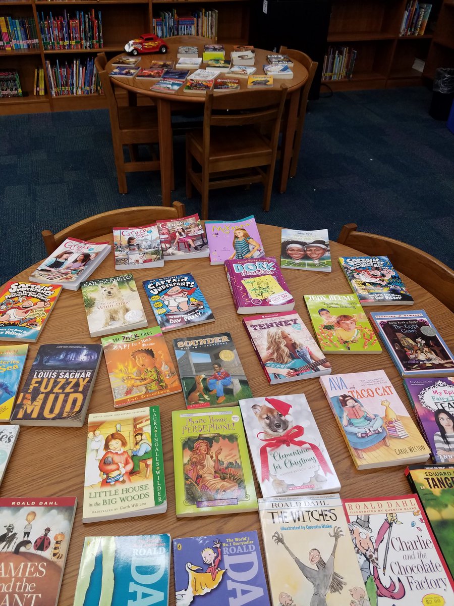 MPAcademy1809's tweet photo. The MPA Summer Reading Bookstore will be open today! Thanks to our families for donating these books so everyone will have something to read! #tlsmakemagic #summerreadingiscool #whatareyoureading https://t.co/FVJK9vdpoP