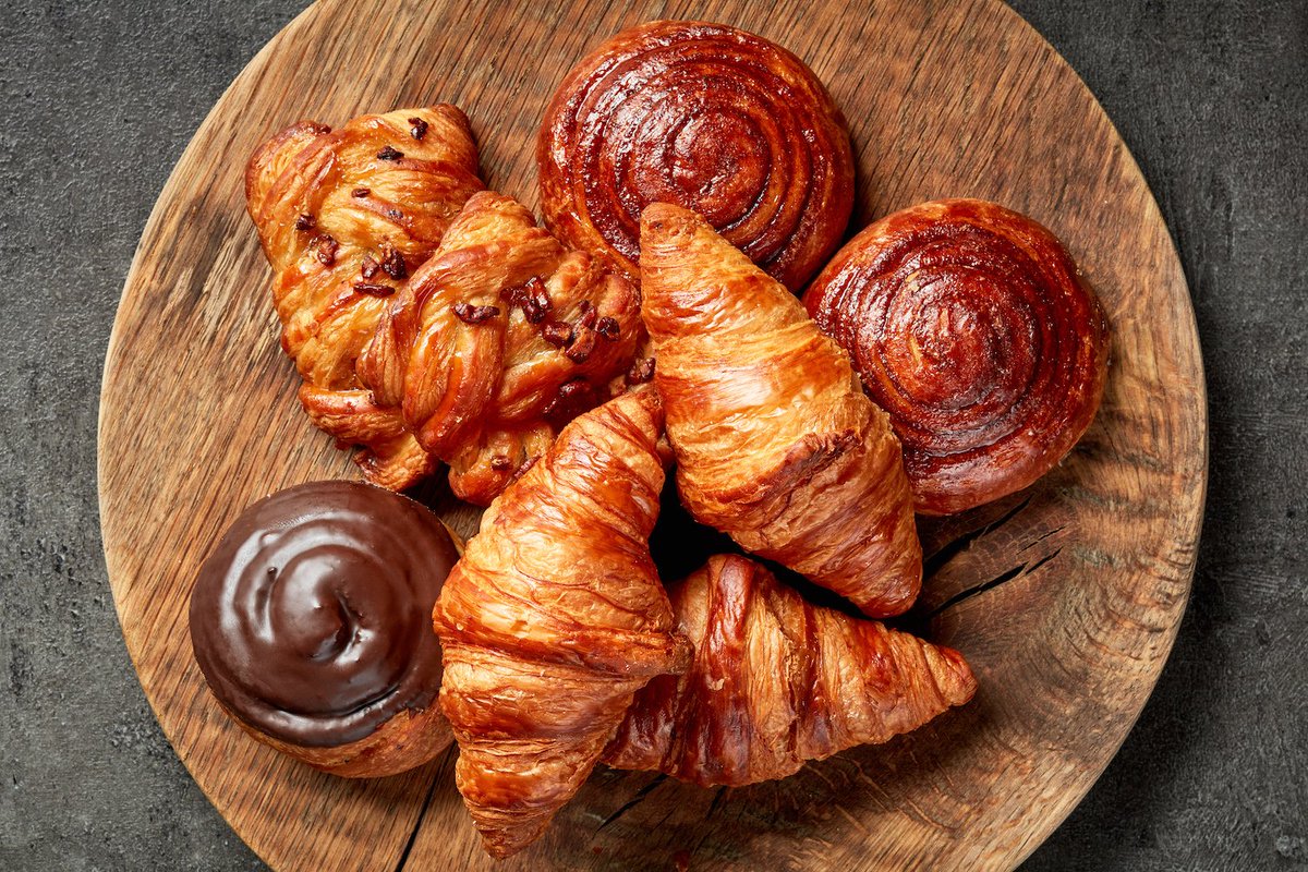 There's nothing like the warmth of fresh, decadent pastries right out of the oven. #ChefsClub