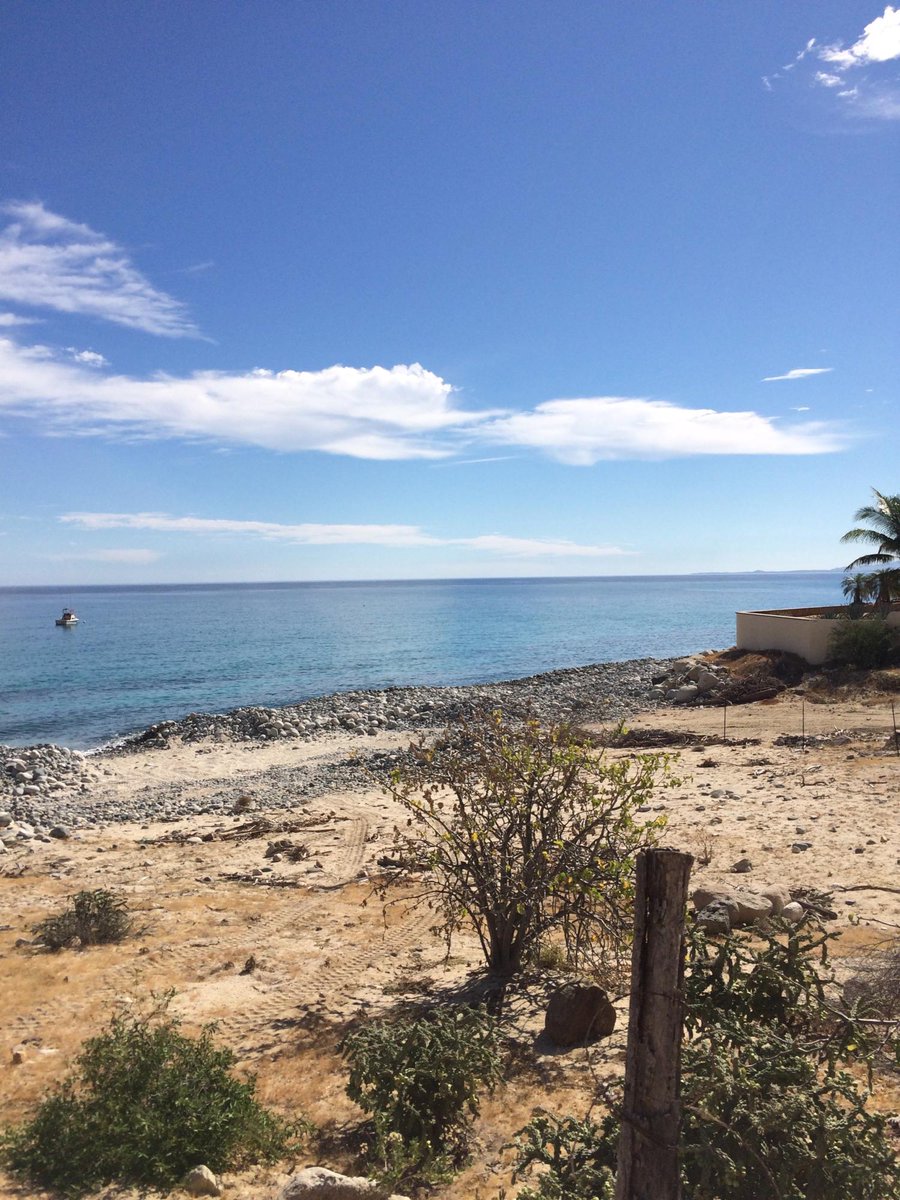 CBRiveras's tweet photo. MAR &amp; SOL BEACHFRONT LOT
East Cape | MLS# 16-2086
Lot M2: 1122.34
More info: https://t.co/Sgw3psmLmD 
#realestate #cbriveras #realestate #eastcape #lotforsale https://t.co/qdzMwUwsBA