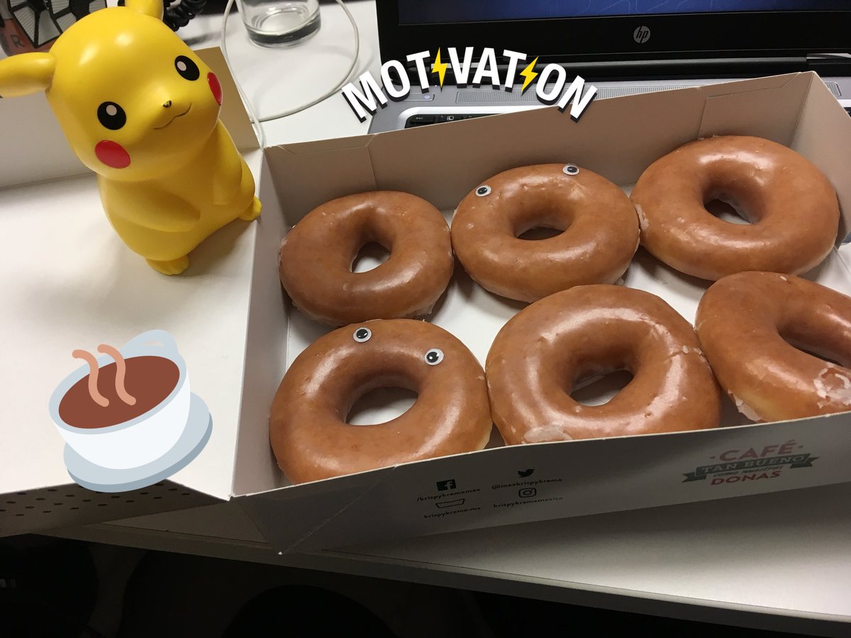 Steffy_Snape's tweet photo. Yeeeiii #UberDonas gracias @Piccolodmk y @UberEats !! Ya no alcanzamos a ponerles ojos porque Pikachu las hurtó https://t.co/Q1HtvOxwrS