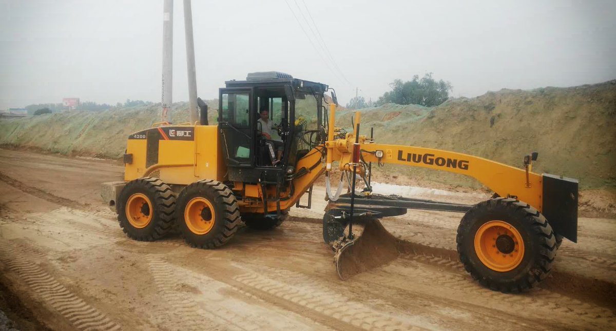 MOBA_Automation's tweet photo. Read more about how the dual #laser #leveling #system #GS506 contributed to a major #construction project in #China again recently: https://t.co/TBeDA0NmTB https://t.co/D8esGXZILw