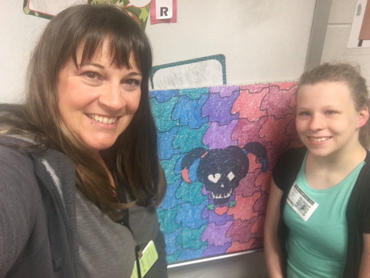 alexmomma2007's tweet photo. I Love this time of year! 8th graders leave a piece of themselves @HumbleISD_TMS #greattradition #tessellation https://t.co/g7ktFam2eW