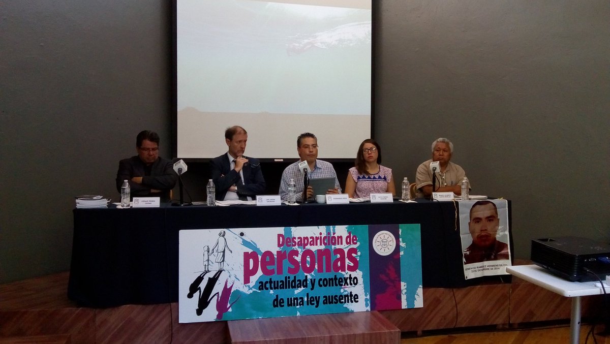 cedehumo's tweet photo. Comienza foro: Desaparición de personas: "Actualidad y contexto de una ley ausente"
Primera mesa: #ONUDH #RedTDT #CentroMorelos #CEDEHM https://t.co/Wzt5bBy4Fw